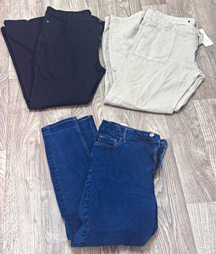 Bundle women trousers - of, women's